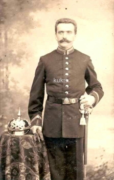 Franz in Paradeuniform